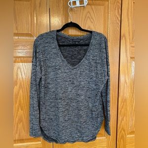 Super cute long sleeve by Rock & Republic size medium